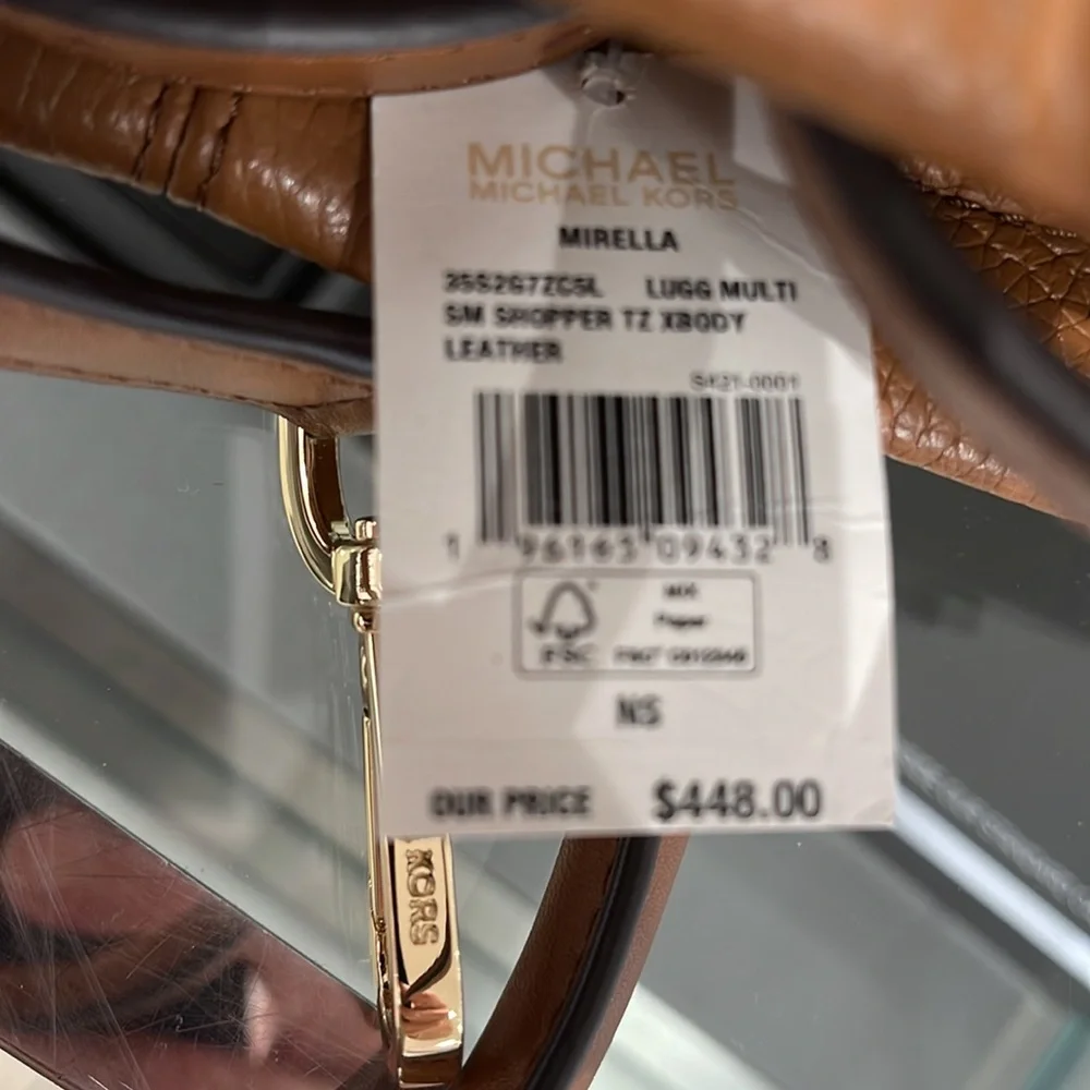 MICHAEL KORS Mirella Sm Shopper TZ XBody Pebbled Leather Crossbody
Luggage
NWT - Picture 8 of 16